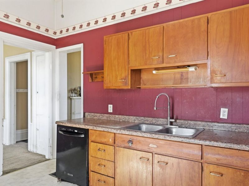 121 N Main Street , Baltimore, OH 43105 Photo 21