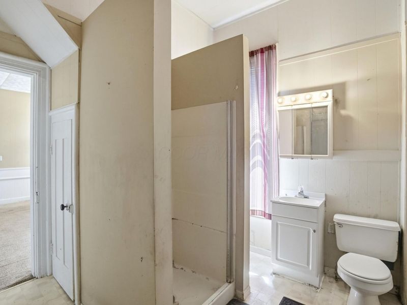 121 N Main Street , Baltimore, OH 43105 Photo 29