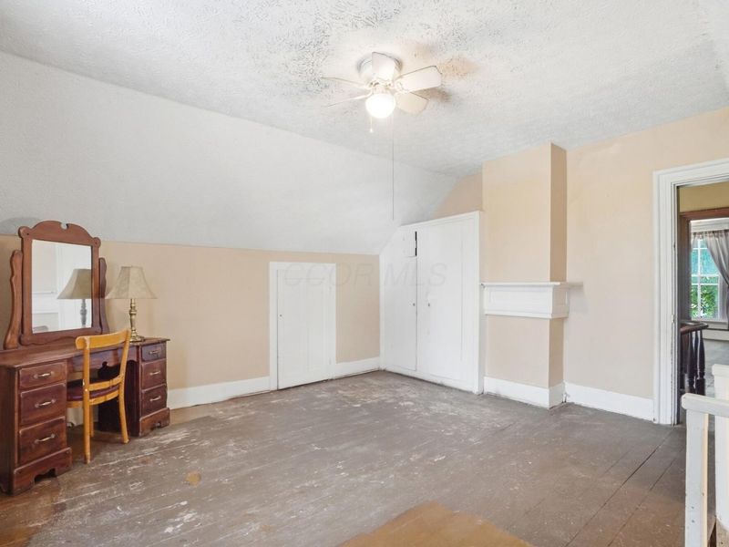 121 N Main Street , Baltimore, OH 43105 Photo 38