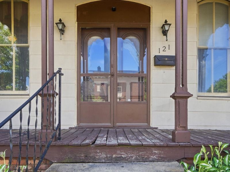 121 N Main Street , Baltimore, OH 43105 Photo 5