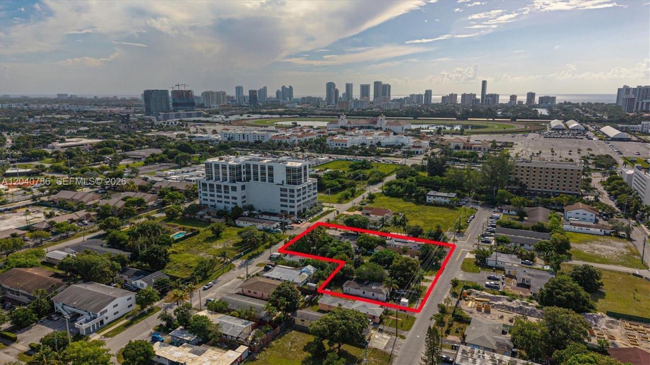 228 SE 9th St , Hallandale Beach, FL 33009 Photo