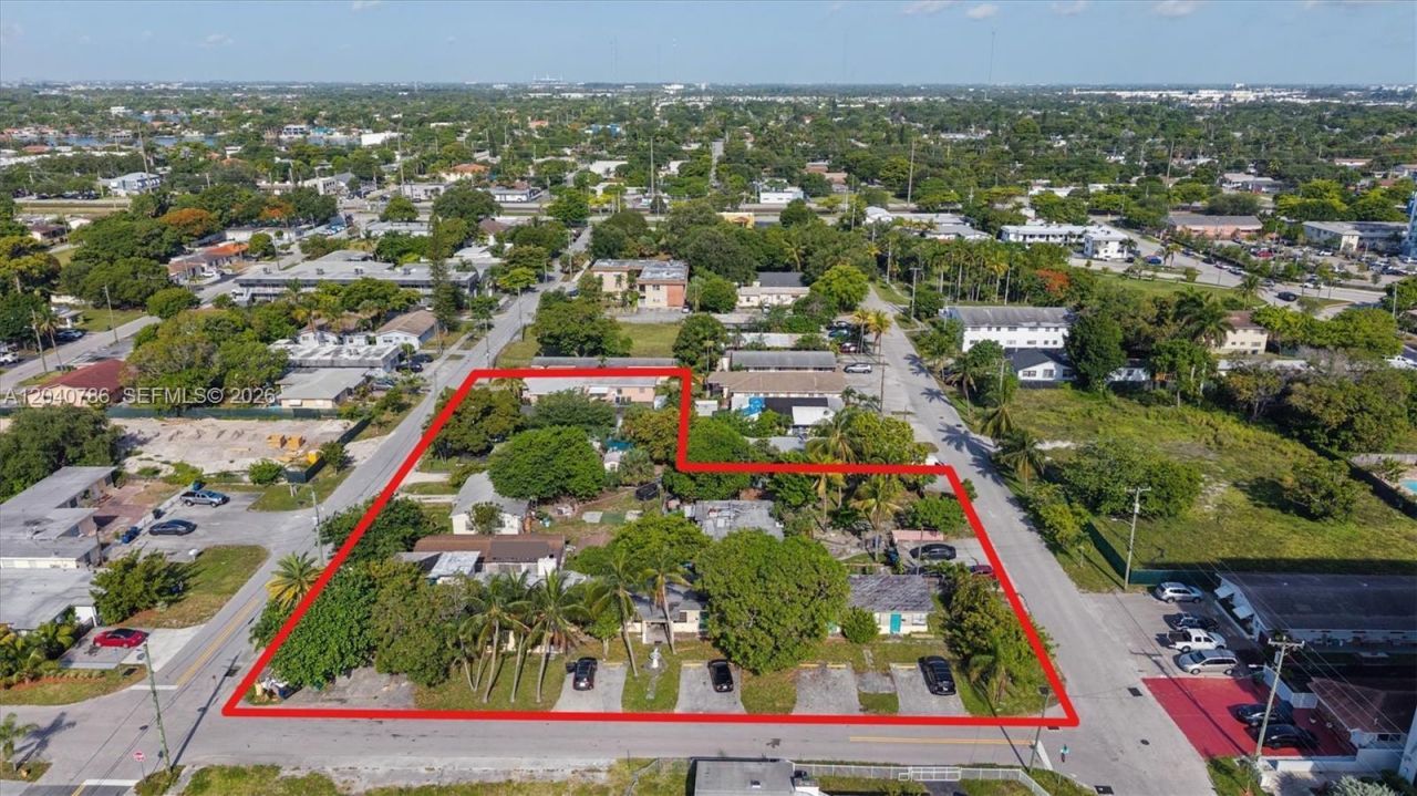 228 SE 9th St , Hallandale Beach, FL 33009 Photo