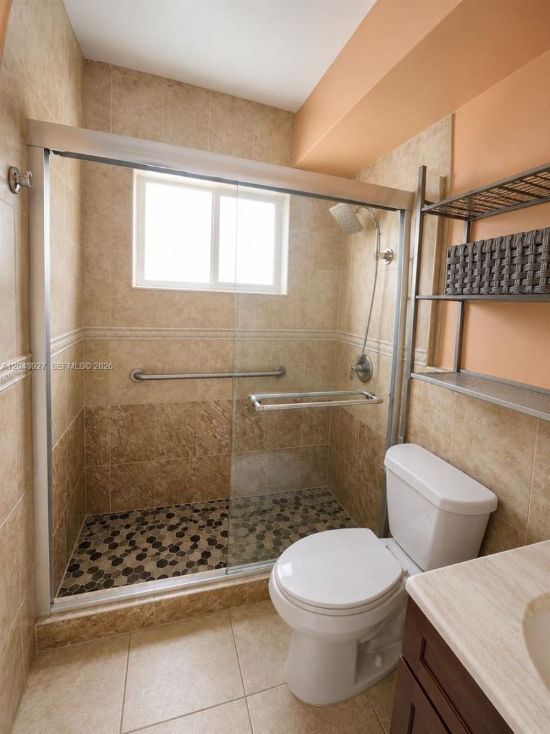 1230 W 54th St , Unit 218A, Hialeah, FL 33012 Photo