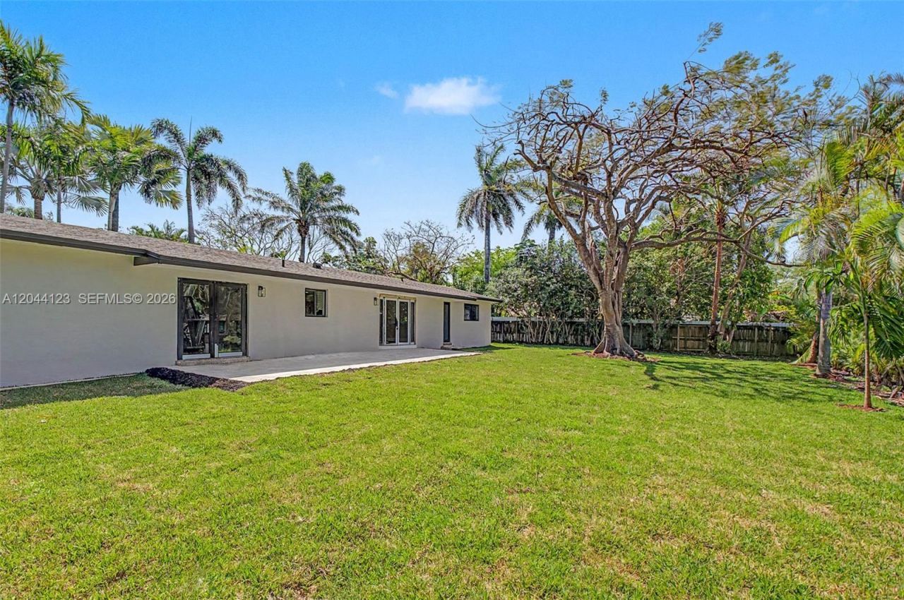 17050 SW 83rd Ave, Palmetto Bay, FL 33157 Photo