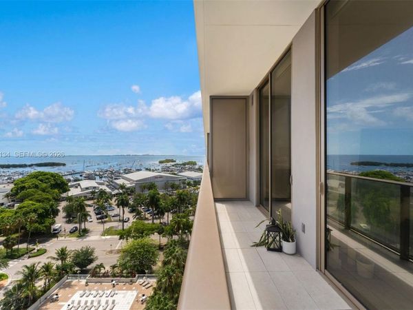 2655 S Bayshore Dr , Unit 908, Miami, FL 33133