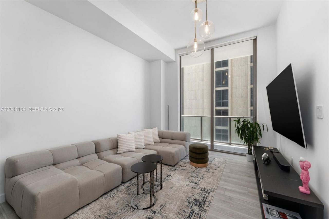 2655 S Bayshore Dr , Unit 908, Miami, FL 33133 Photo