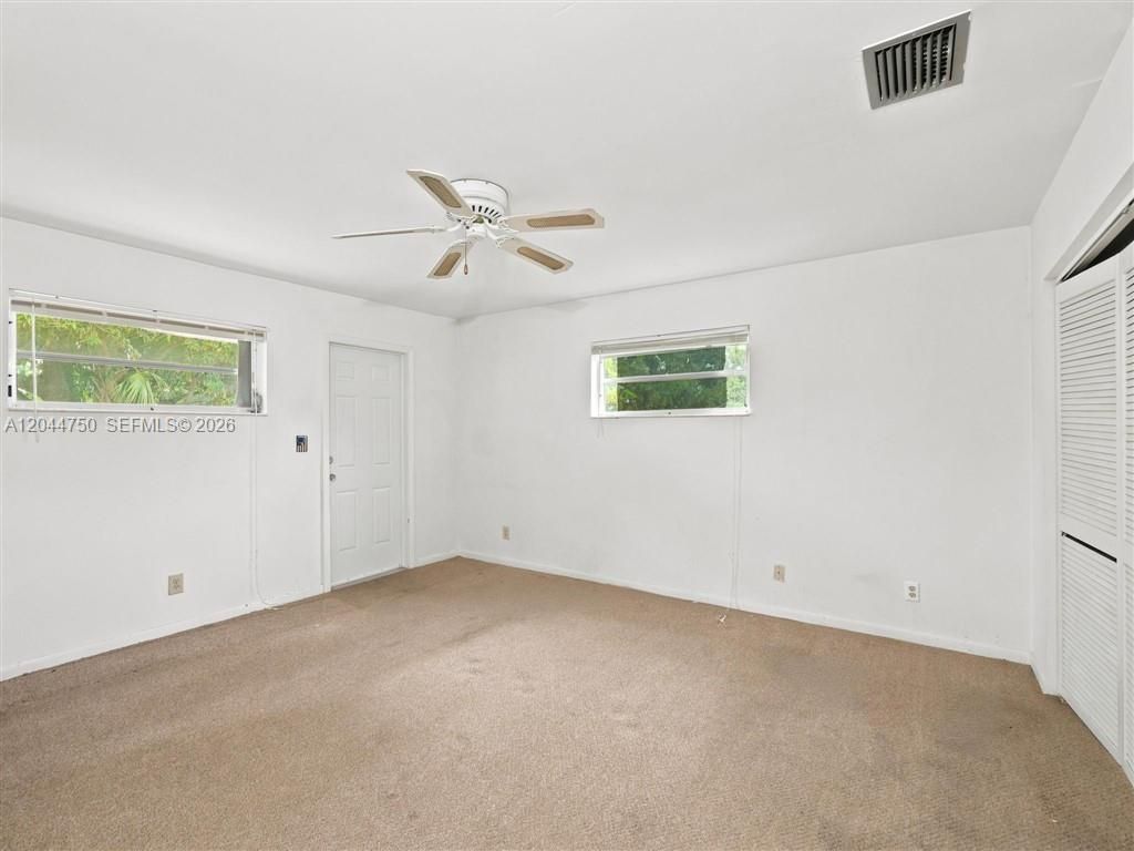 211 SE 10th St , Hallandale Beach, FL 33009 Photo