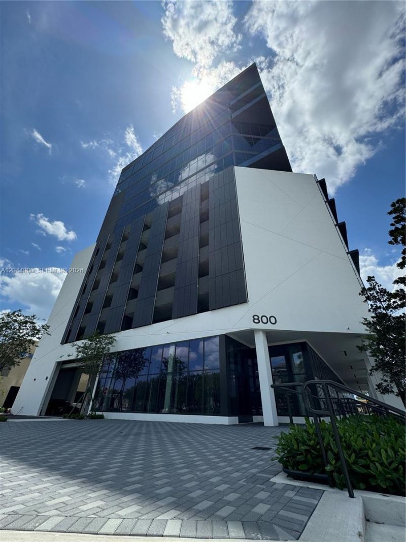 800 N Federal Hwy , Unit 910, Hallandale Beach, FL 33009 Photo