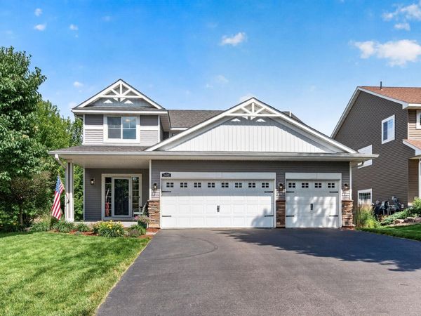 3401 Mulberry Alcove, Woodbury, MN 55129