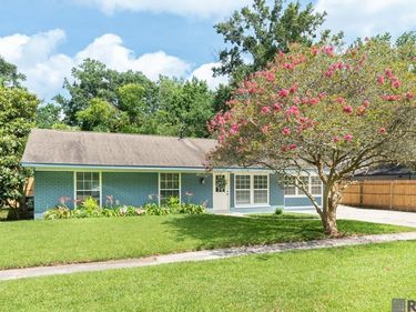 1947 Southland Ct, Baton Rouge, LA 70810