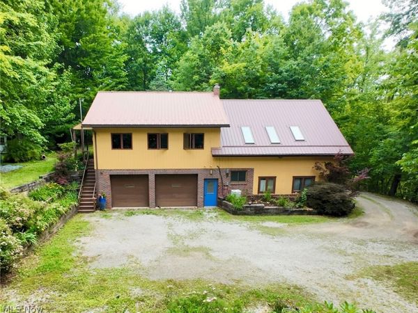 6721 Township Road 319 , Millersburg, OH 44654