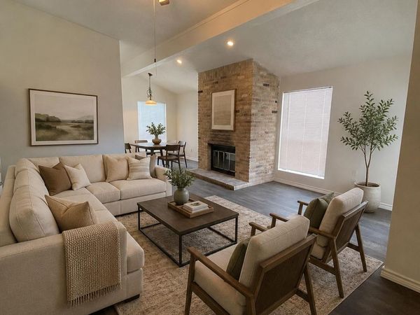 2401 Leon ST, Unit 206, Austin, TX 78705