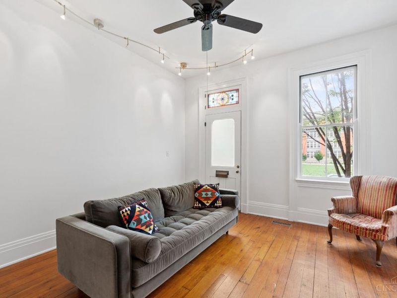 320 E Fourteenth Street, Cincinnati, OH 45202 Photo 7
