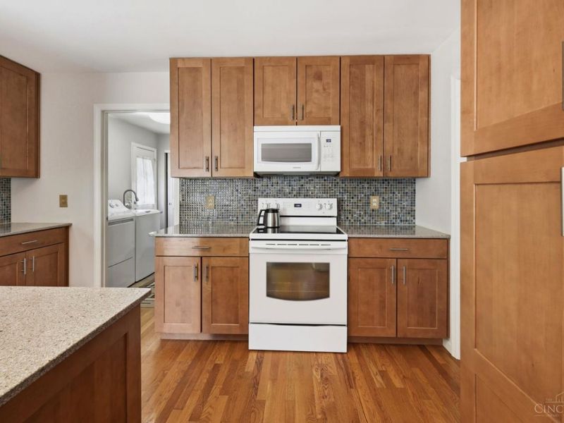 9581 Semaphore Court, West Chester, OH 45069 Photo 11