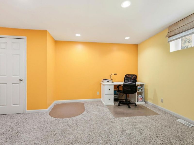 9581 Semaphore Court, West Chester, OH 45069 Photo 17