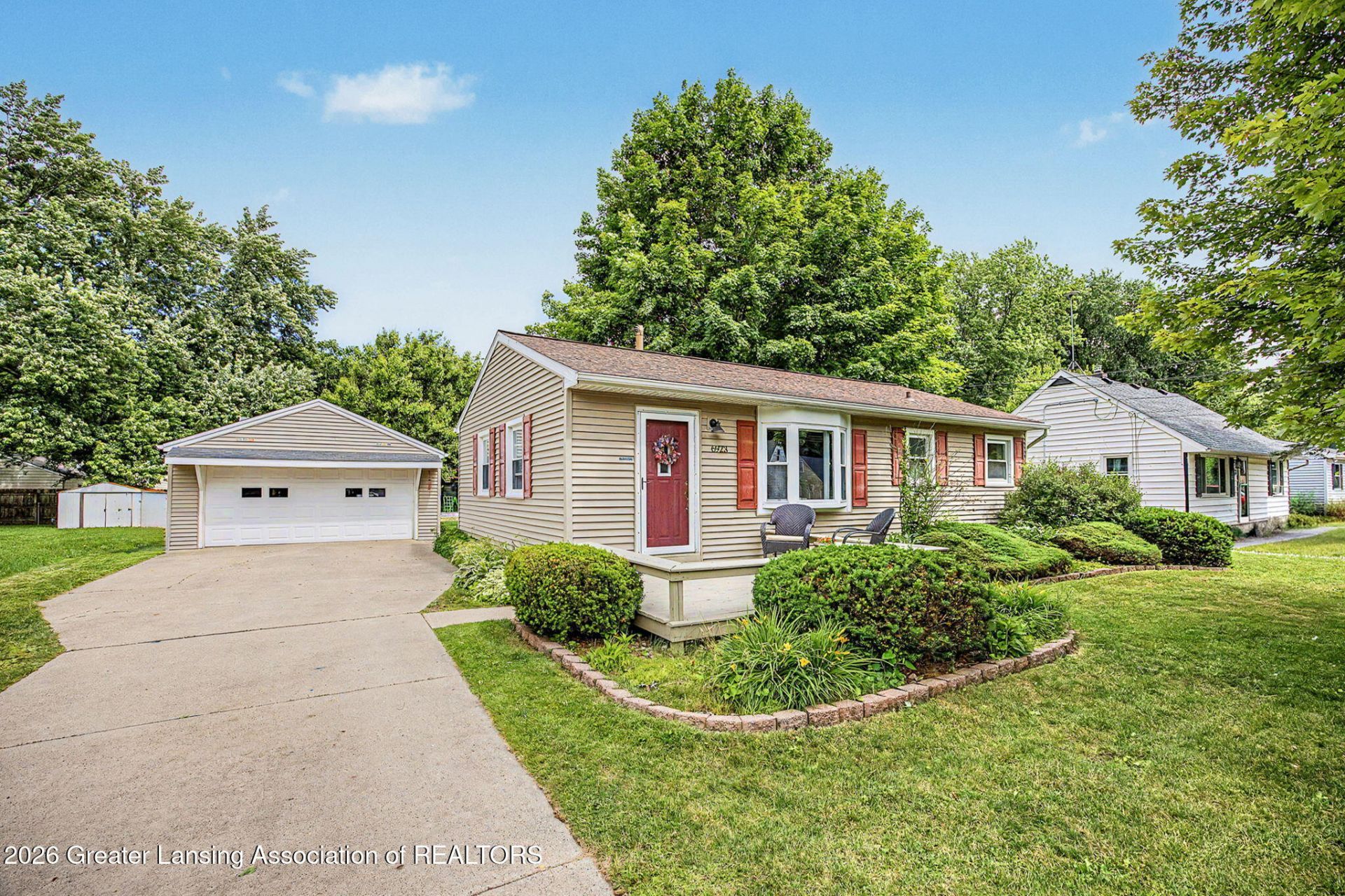 6923 Meese Drive, Lansing, MI 48911 Main Photo