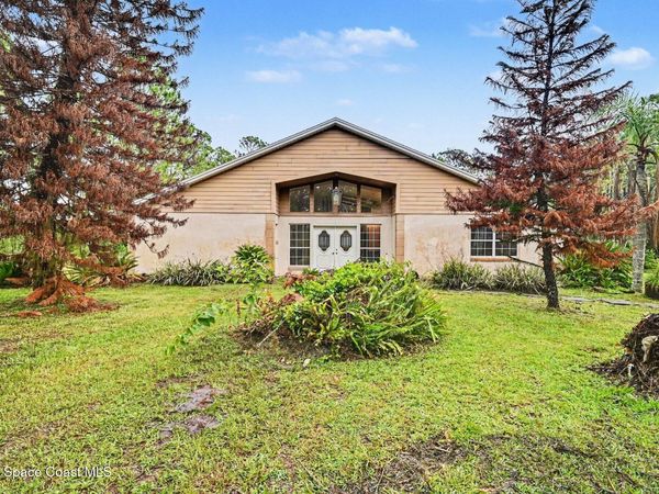 1235 Marsh Fern Road , Mims, FL 32754