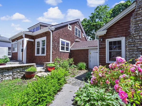 1213 College AVENUE, Racine, WI 53403