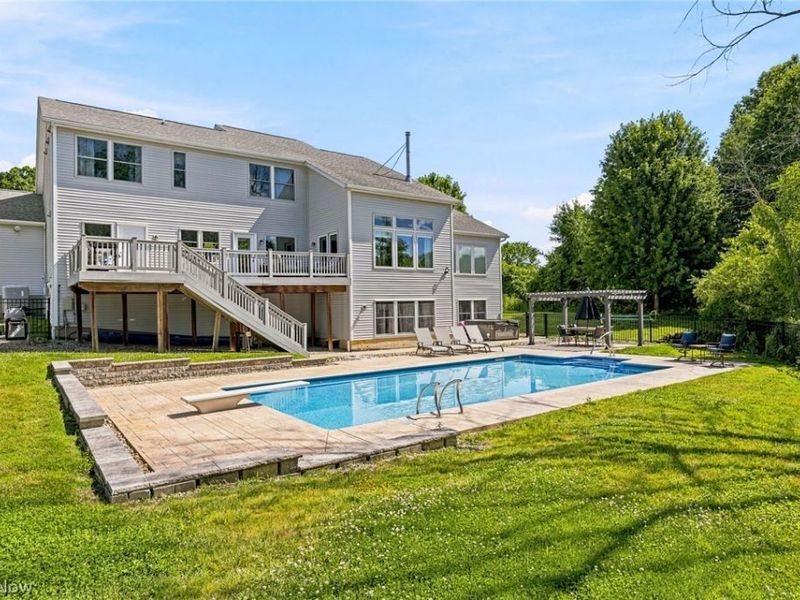 522 Tanglewood Trail, Cuyahoga Falls, OH 44223 Photo 6