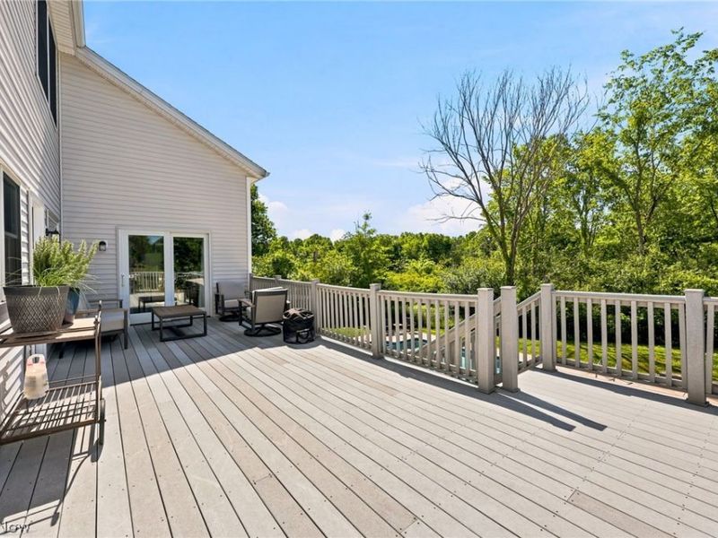 522 Tanglewood Trail, Cuyahoga Falls, OH 44223 Photo 8