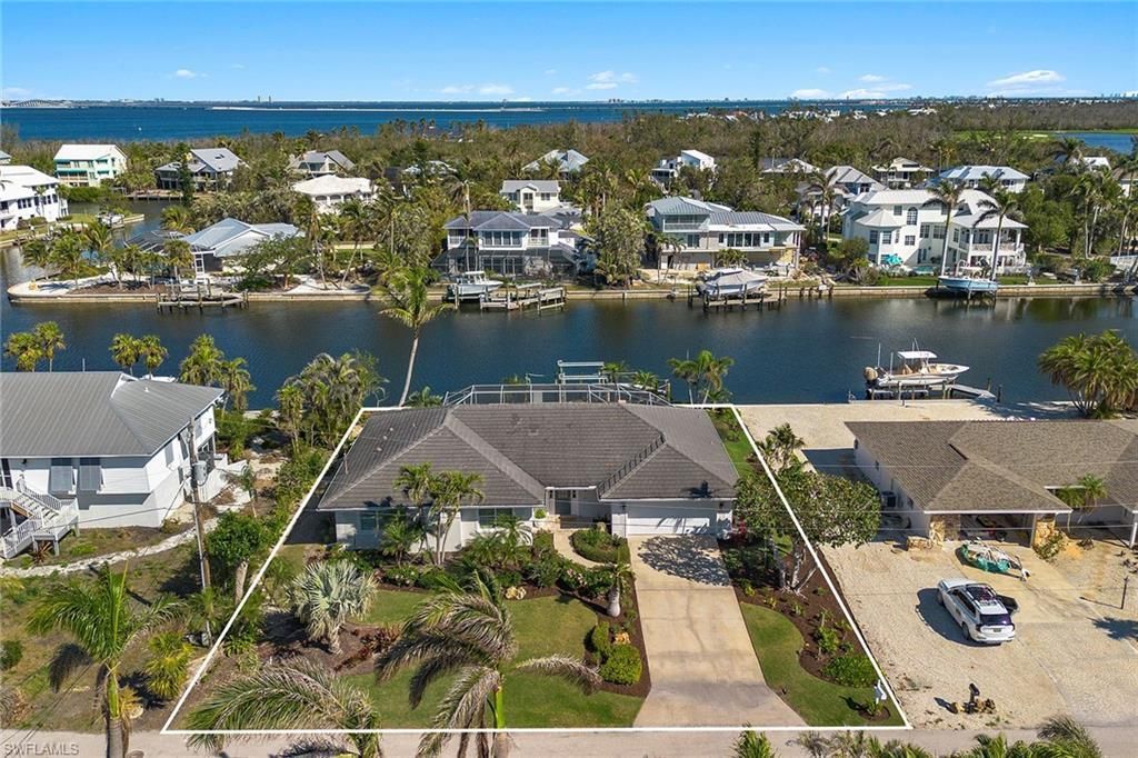 1674 Sabal Palm Dr, Sanibel, FL 33957 Photo