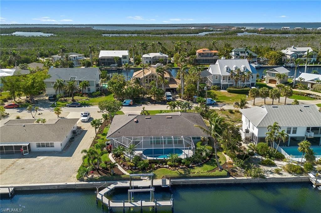 1674 Sabal Palm Dr, Sanibel, FL 33957 Photo