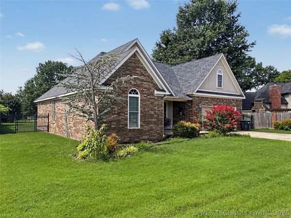 1550 Redwood Place , Tahlequah, OK 74464