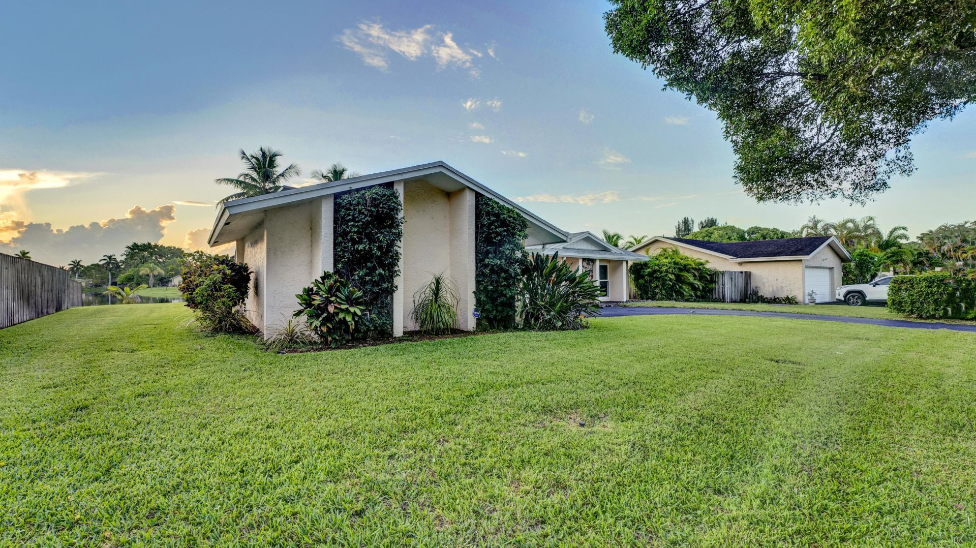 5152 SW 104th Avenue, Cooper City, FL 33328 Photo