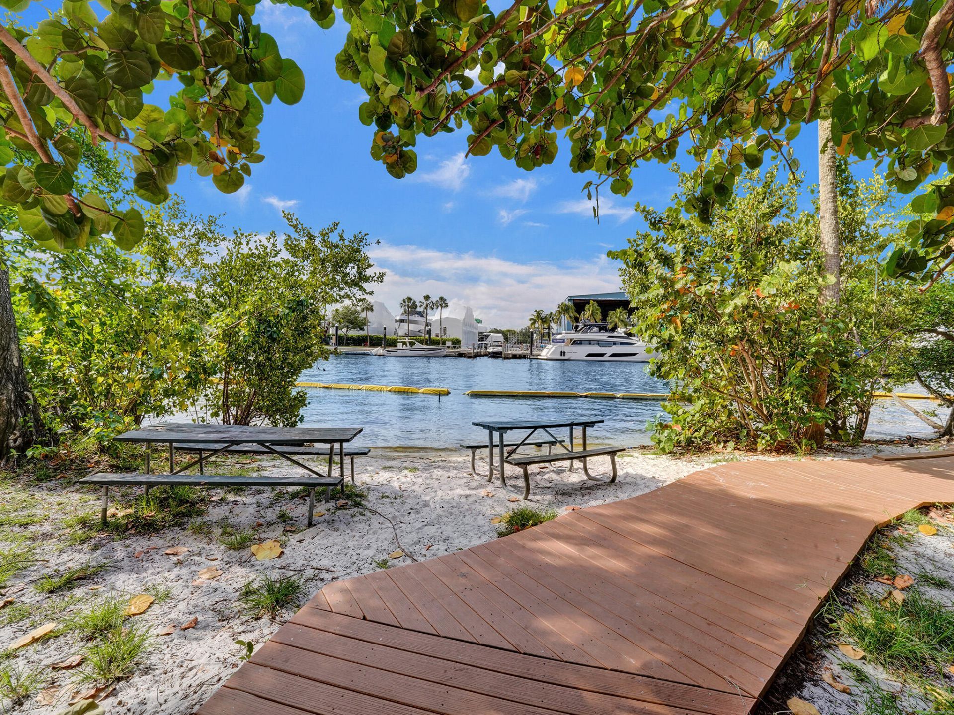 1455 SW 16th Terrace, Fort Lauderdale, FL 33312 Photo