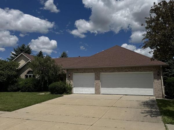 4213 Pearson Parkway , Oregon, OH 43616
