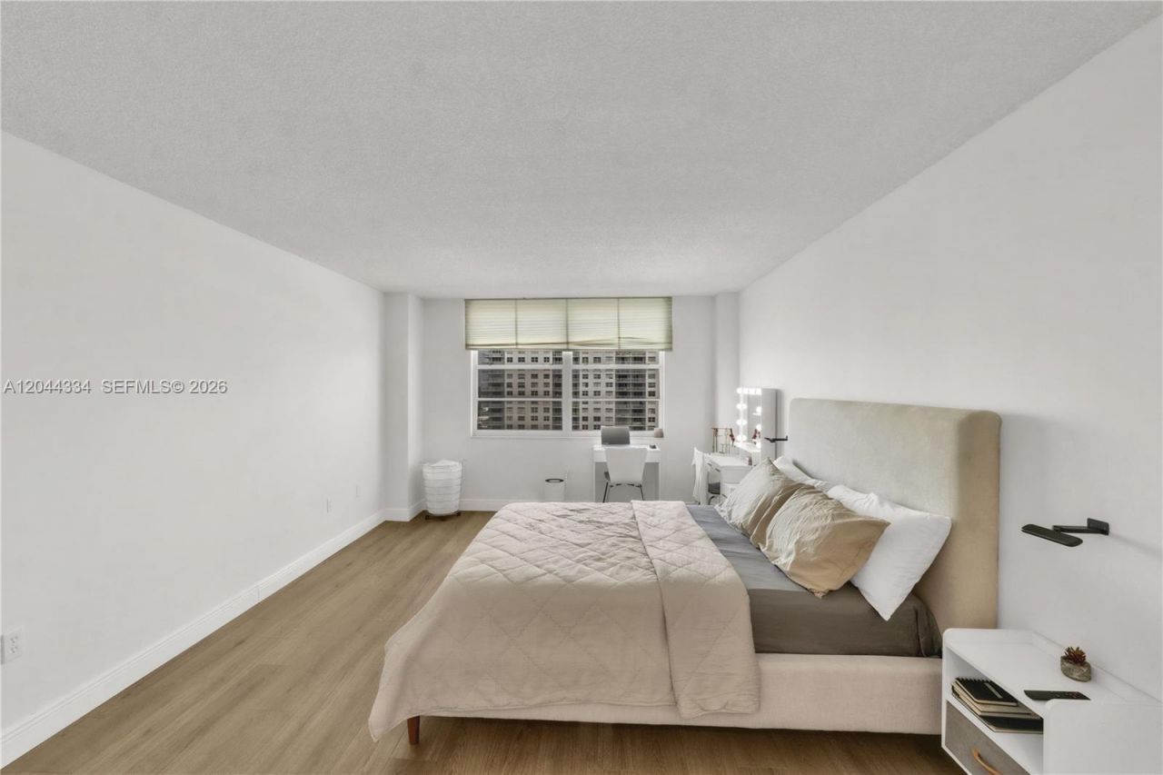 2851 NE 183rd St, Unit 1412E, Aventura, FL 33160 Photo