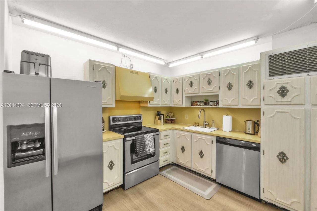 2851 NE 183rd St, Unit 1412E, Aventura, FL 33160 Photo