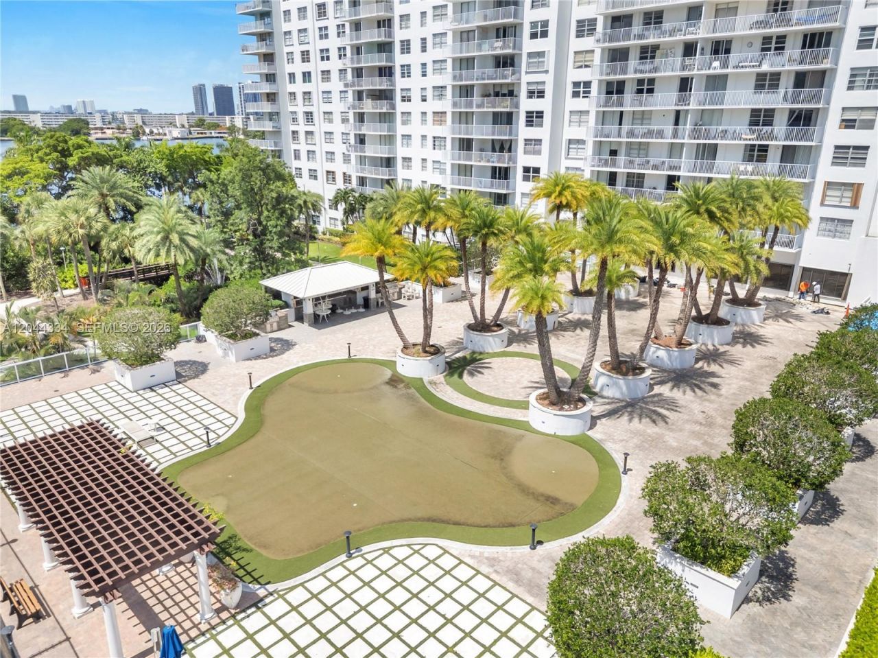 2851 NE 183rd St, Unit 1412E, Aventura, FL 33160 Photo