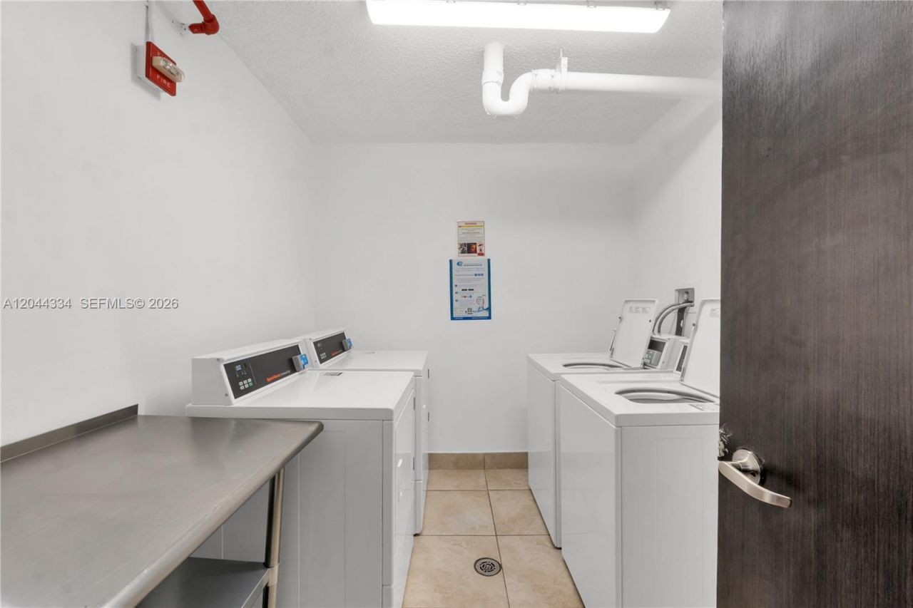 2851 NE 183rd St, Unit 1412E, Aventura, FL 33160 Photo