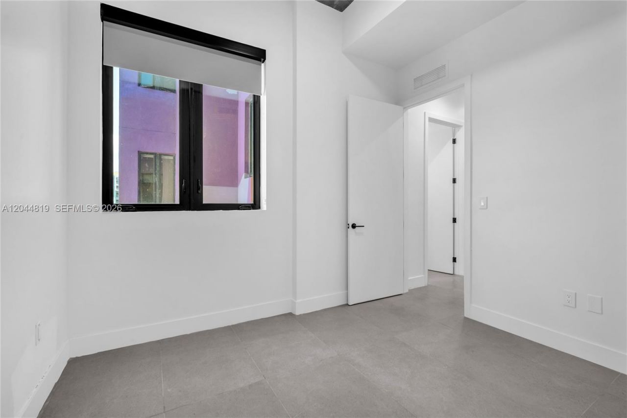 91 NW 27th St, Unit 204, Miami, FL 33127 Photo