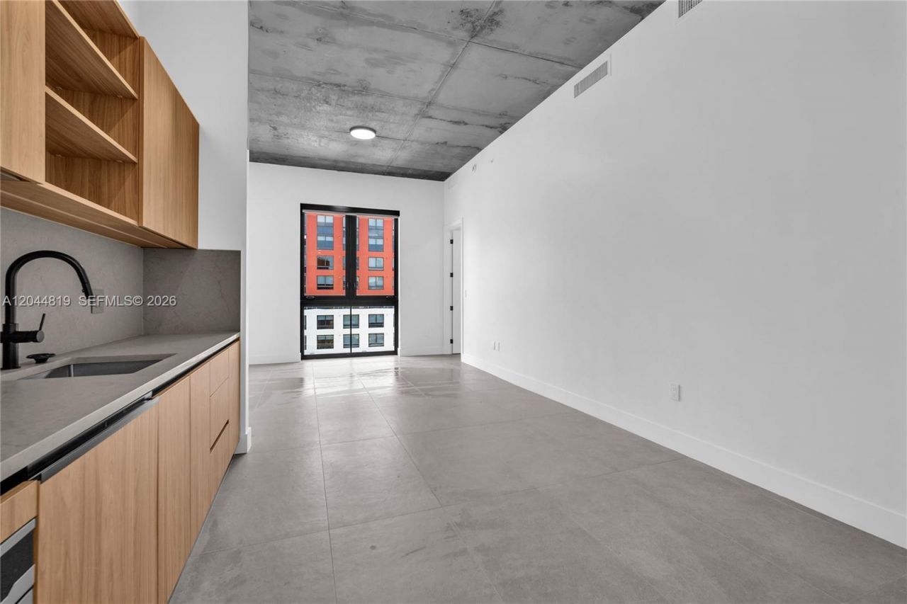 91 NW 27th St, Unit 204, Miami, FL 33127 Photo