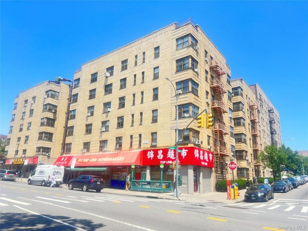 82-01 Britton Avenue, Unit 5K, Elmhurst, NY 11373