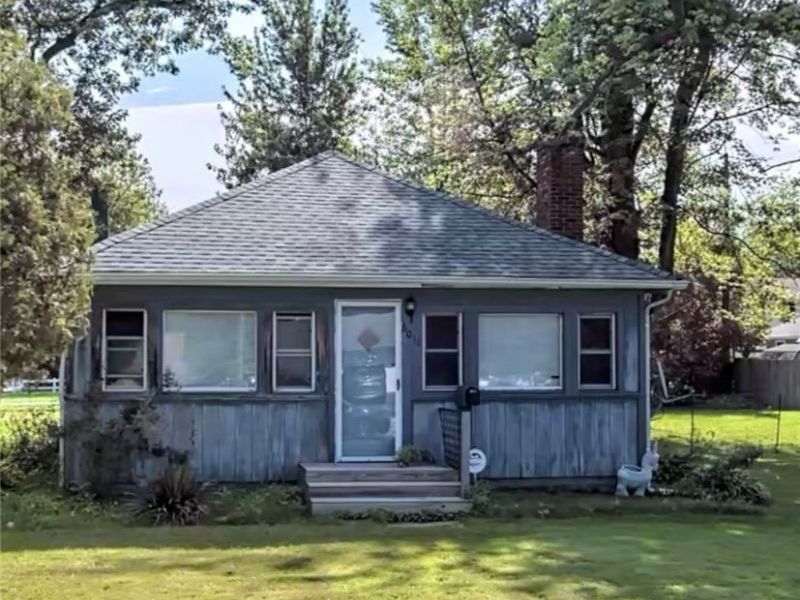 6011 Reynolds Road, Mentor on the Lake, OH 44060 Photo 6