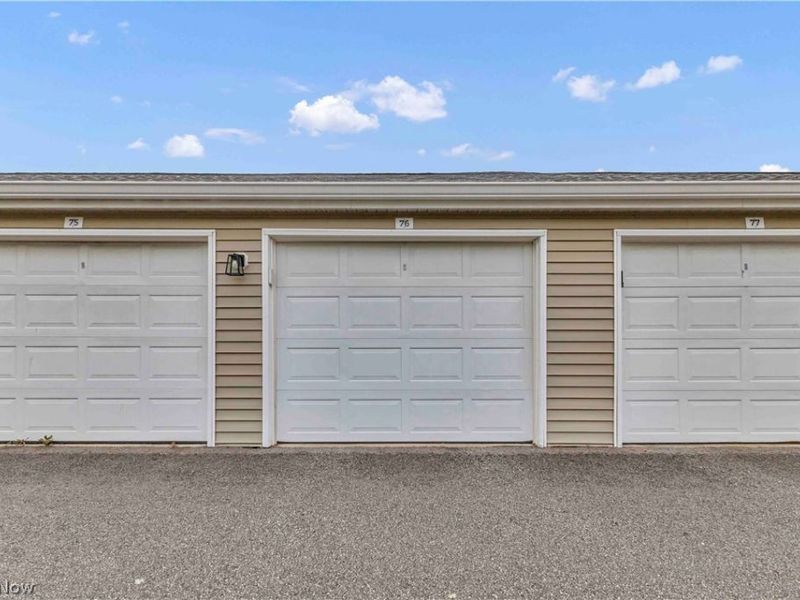 3367 Lenox Village Drive, Fairlawn, OH 44333 Photo 7