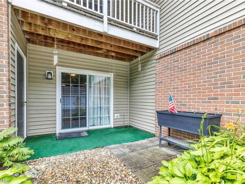 3367 Lenox Village Drive, Fairlawn, OH 44333 Photo 8