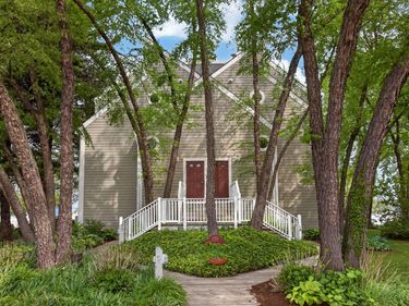 320 Oselka Drive, Unit 243, New Buffalo, MI 49117