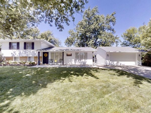 8020 Hendricks Street, Merrillville, IN 46410