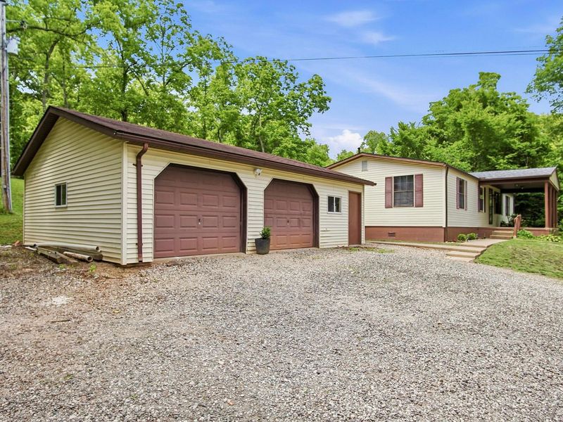 18850 Harl Weiller Road, Caldwell, OH 43724 Photo 5