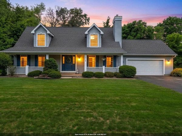 1218 ROSA AVENUE, Crivitz, WI 54114