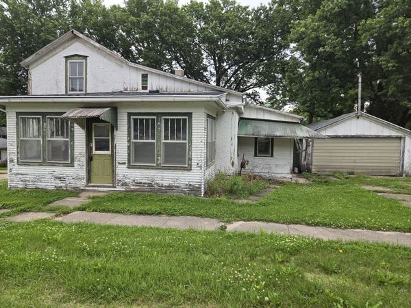 202 E Elkhorn Street, Polo, IL 61064