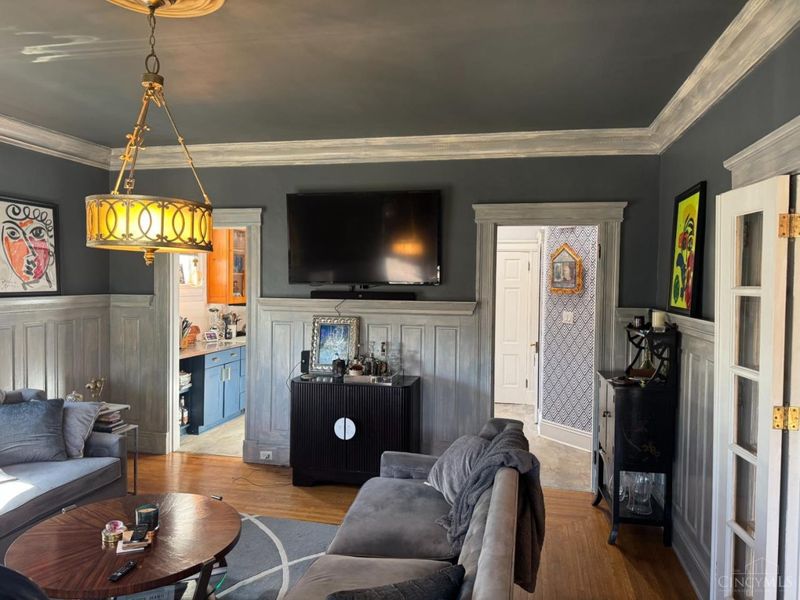 969 Marion Avenue, Cincinnati, OH 45229 Photo 8