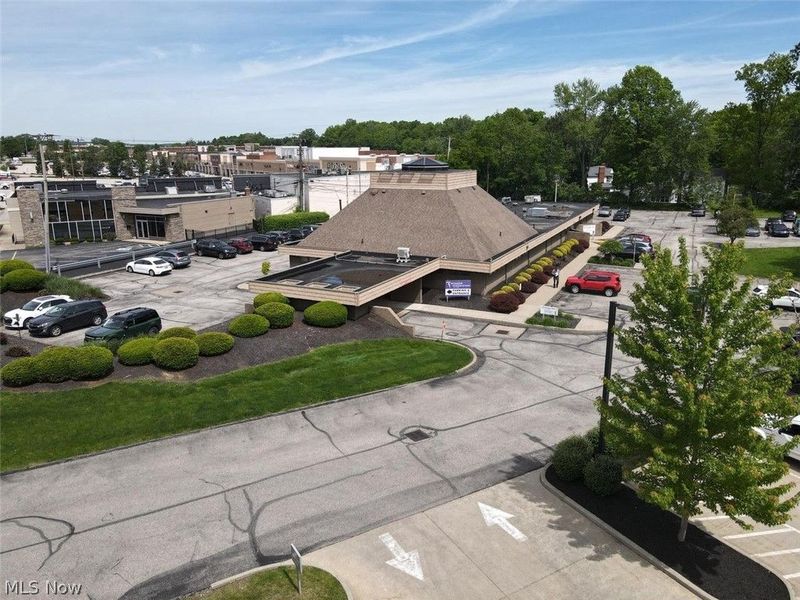 2651 W Market Street, Fairlawn, OH 44333 Photo 17