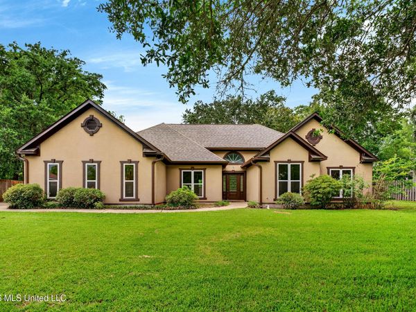 153 Spence Drive, Pass Christian, MS 39571