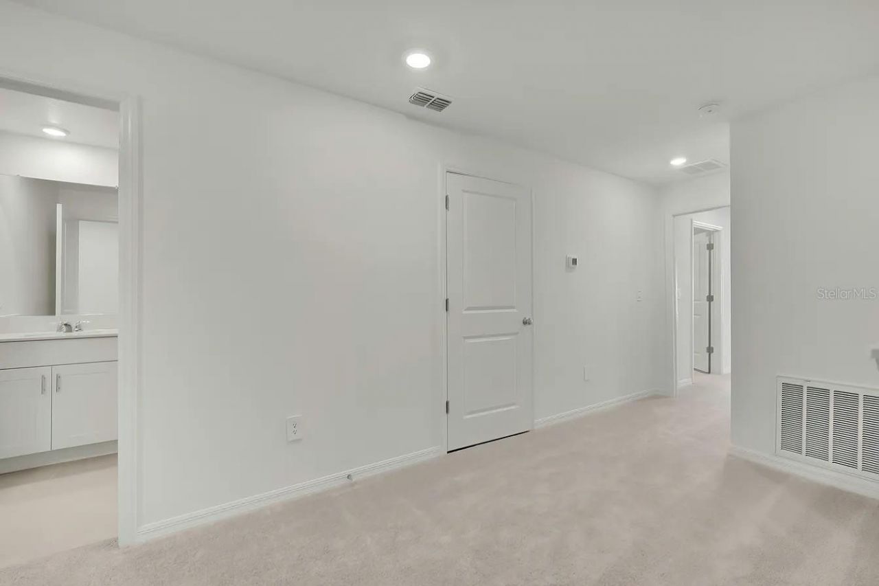 36144 Risa Michele Street , Zephyrhills, FL 33541 Photo
