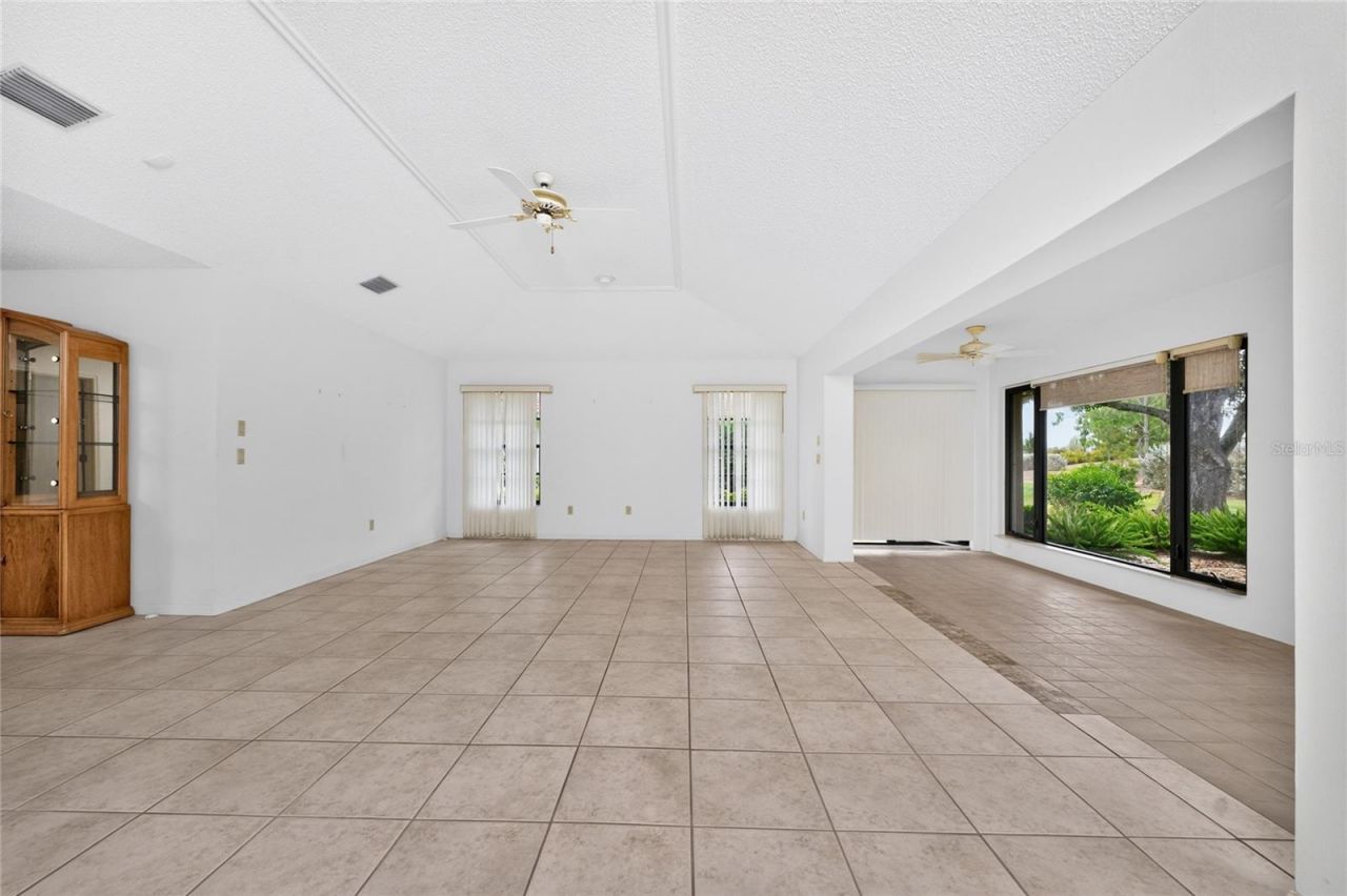 11215 SW Courtney Drive , Lake Suzy, FL 34269 Photo